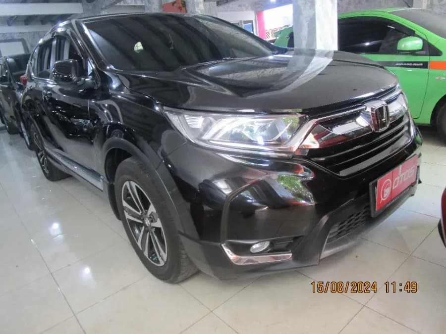 Foto Mobil Bekas Kanan Depan Honda CR-V 1.5 Turbo tahun 2017