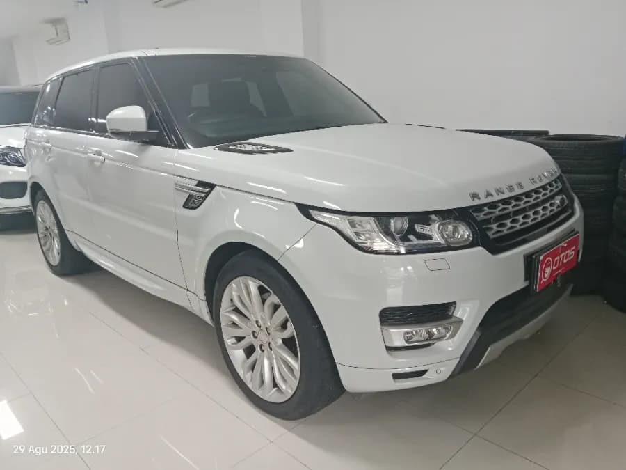 Foto Mobil Bekas Kanan Depan Land Rover Range Rover 3.0 tahun 2016