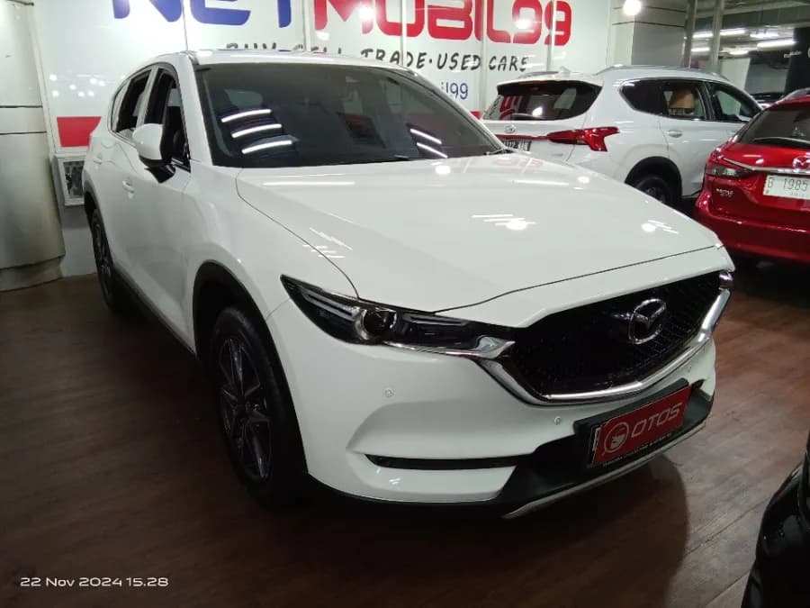Foto Mobil Bekas Kanan Depan Mazda CX-5 2.5 tahun 2019